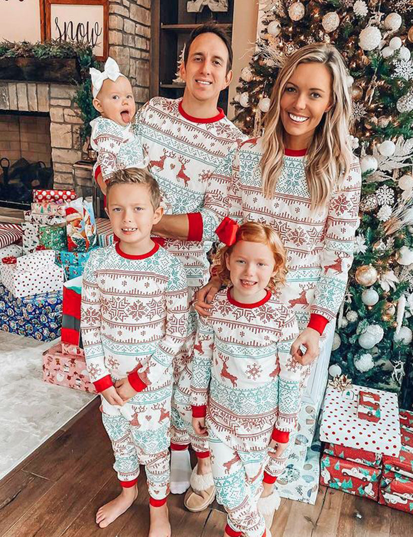 Christmas deer Snowflake Family Matching Pajama Set(with Pet's dog clothes) - Xmaspajamas