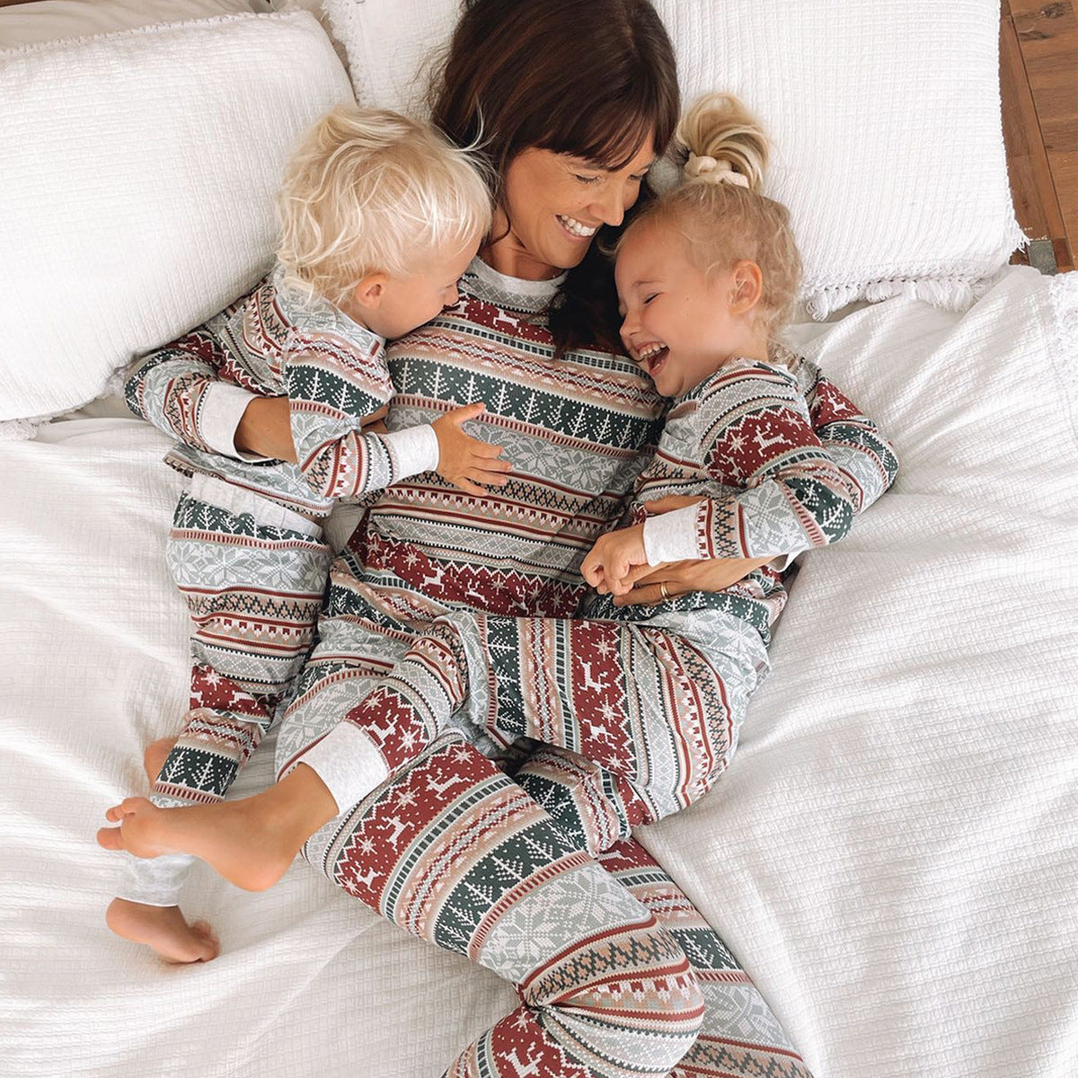 Christmas Print Family Matching Pajamas Sets (with Pet's dog clothes) - Xmaspajamas