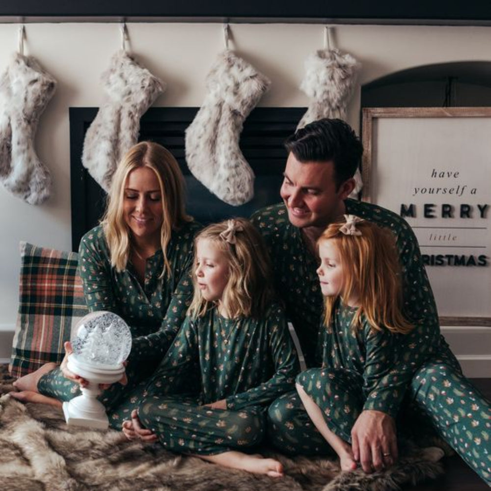 Green Christmas Tree Family Matching Pajamas(with Pet's dog clothes) - Xmaspajamas