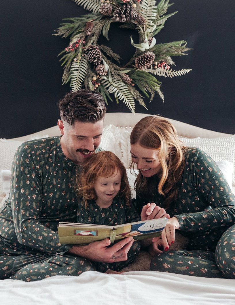 Green Christmas Tree Family Matching Pajamas (with Pet's dog clothes) - Xmaspajamas