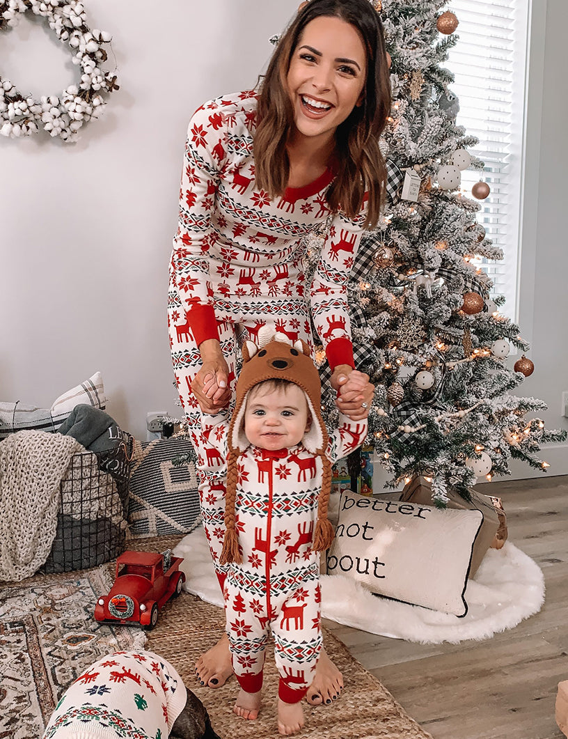 Christmas Deer and Snowflake Family Matching Pajamas Set (with Pet's dog clothes) - Xmaspajamas